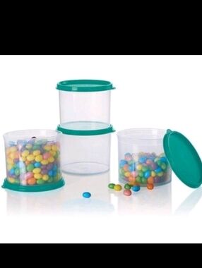 🌸 Tupperware New Set of 4 Mini Air-tight Canisters - 20oz Clear with Green Lids